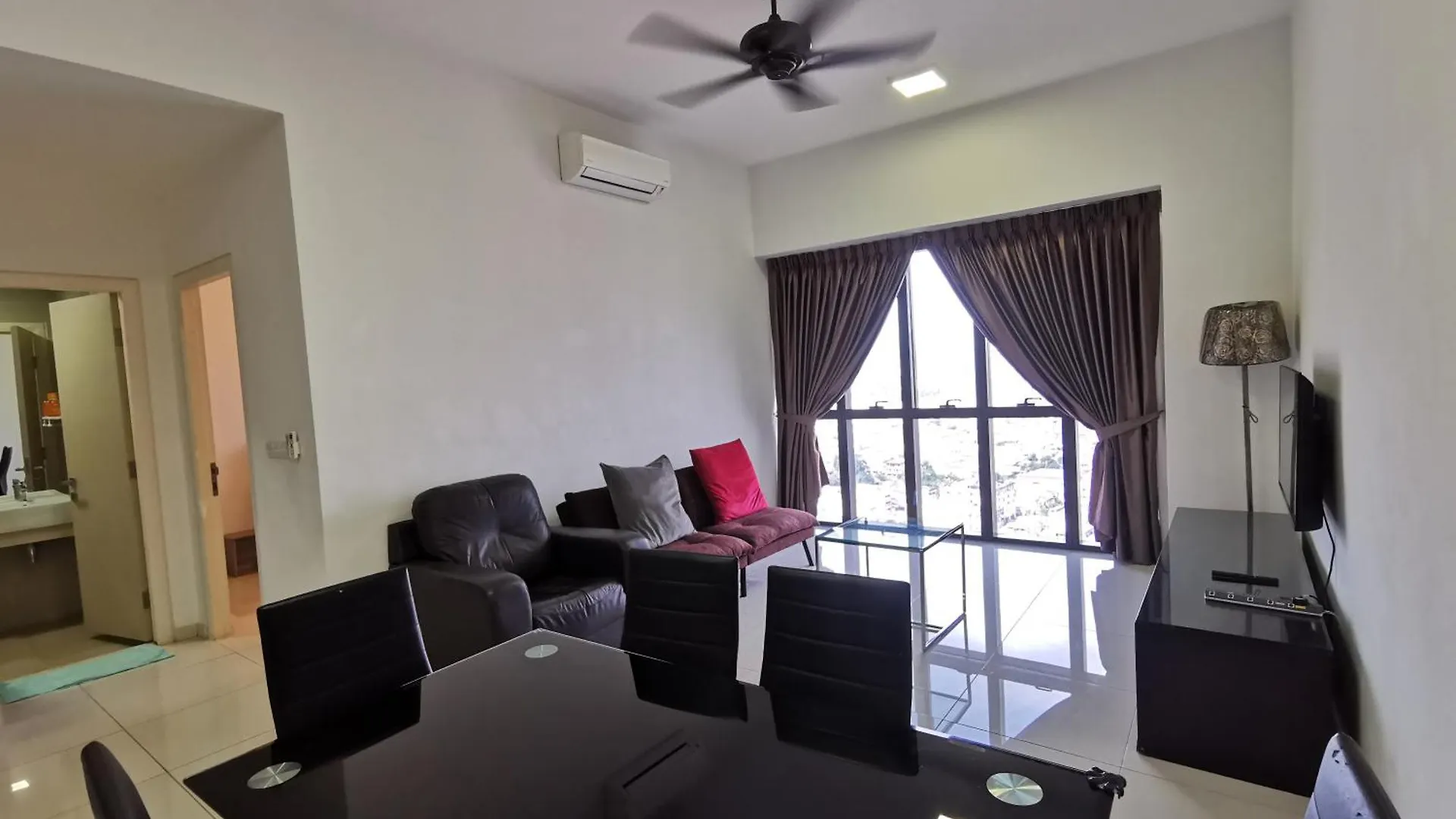 Icon Residenz Icon City, Petaling Jaya By De Harlequins Guesthouse